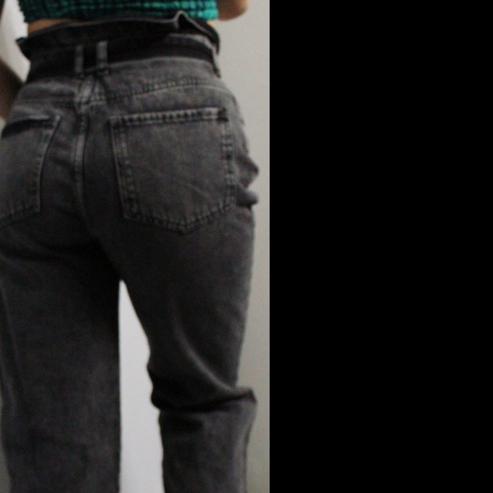 Black High Waisted Jeans - Picture 4 of 6